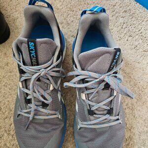 Adidas Terrex Trail Shoes – Men’s 10.5